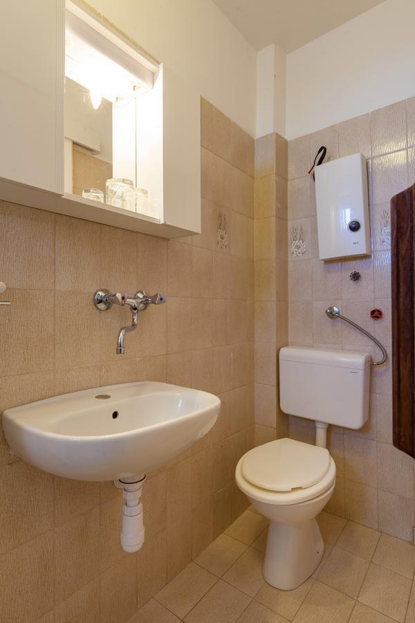 פודסטראנה Rooms Marinac מראה חיצוני תמונה