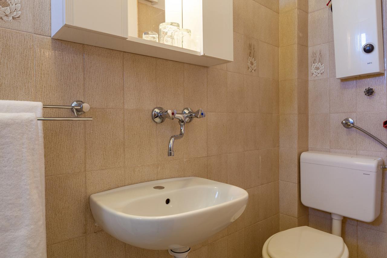 פודסטראנה Rooms Marinac מראה חיצוני תמונה