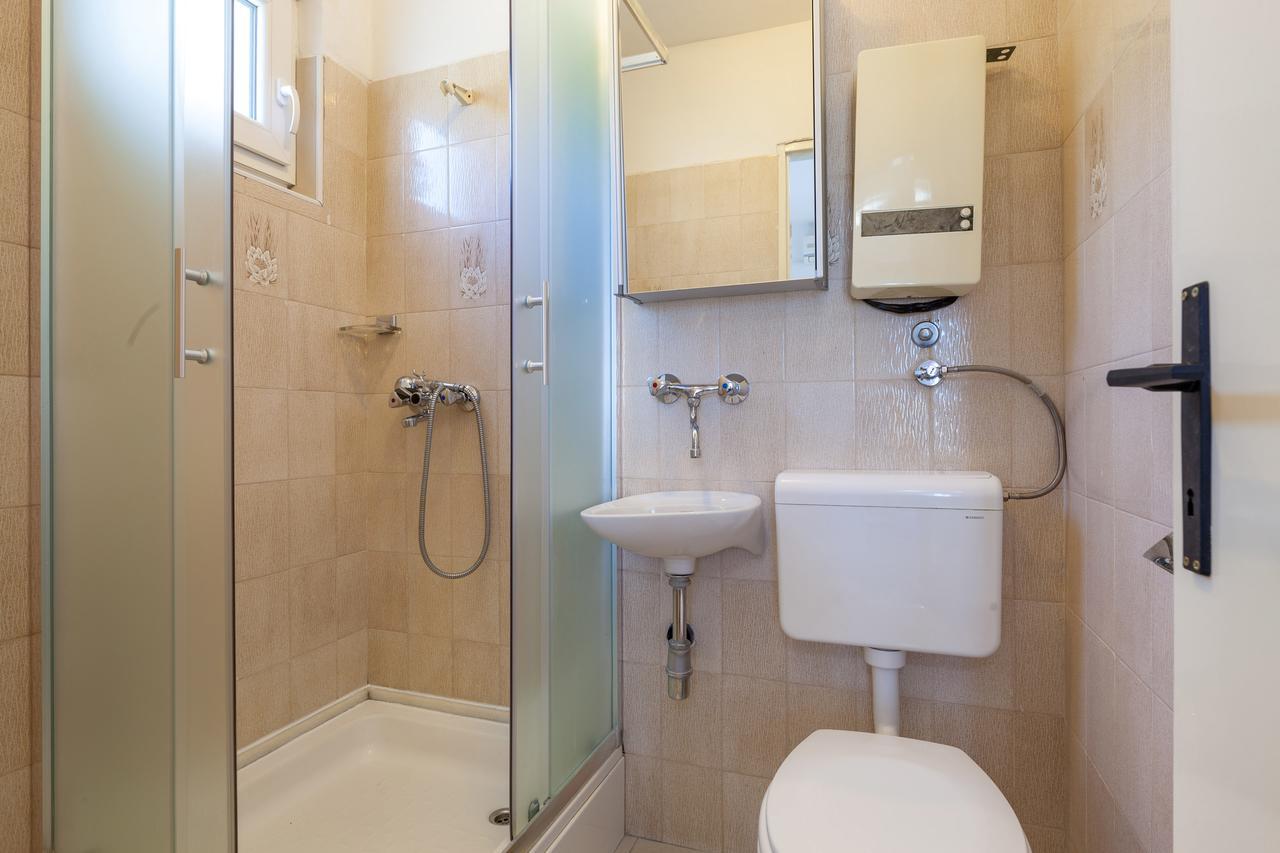 פודסטראנה Rooms Marinac מראה חיצוני תמונה