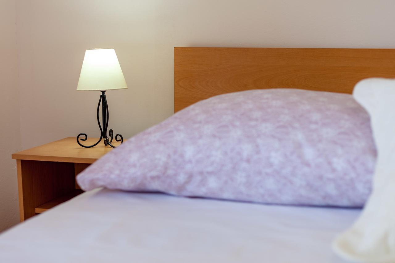 פודסטראנה Rooms Marinac מראה חיצוני תמונה