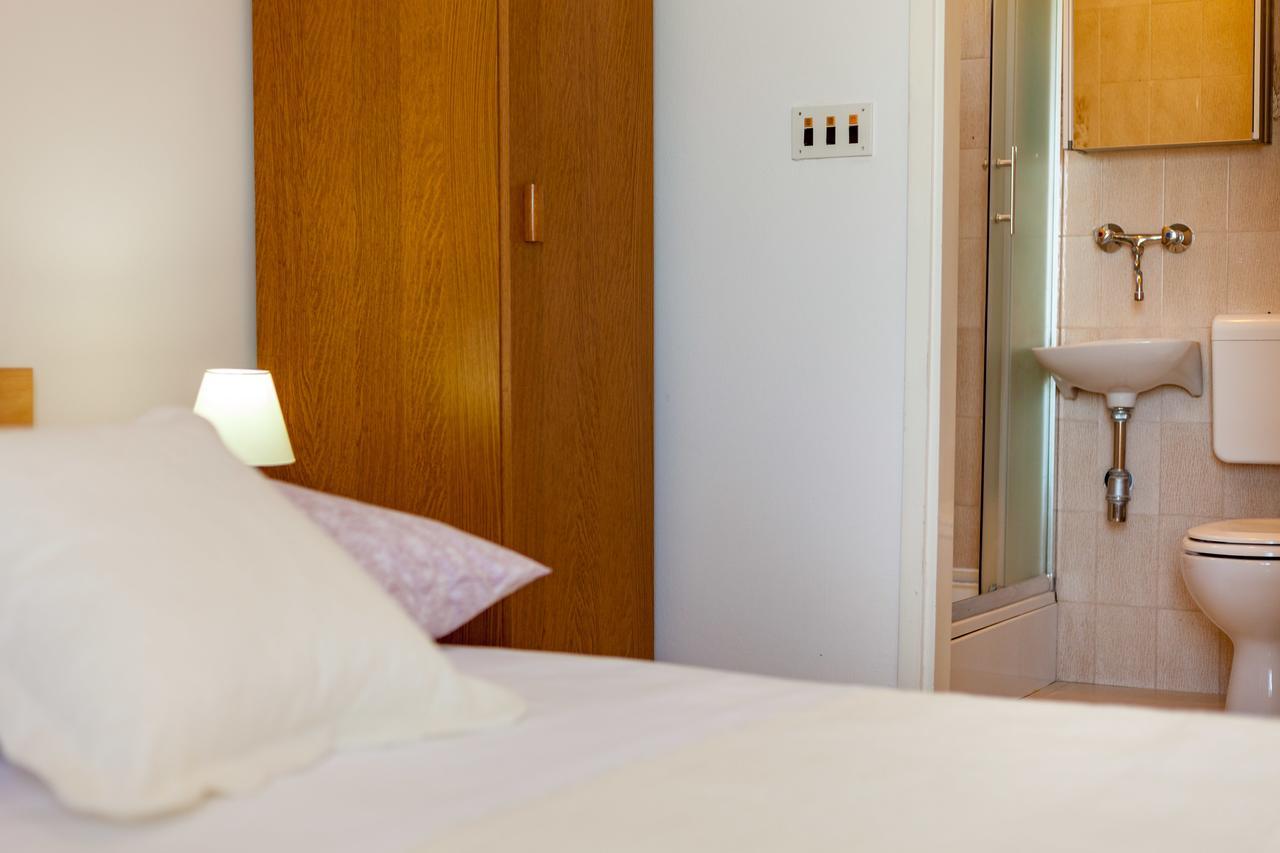 פודסטראנה Rooms Marinac מראה חיצוני תמונה