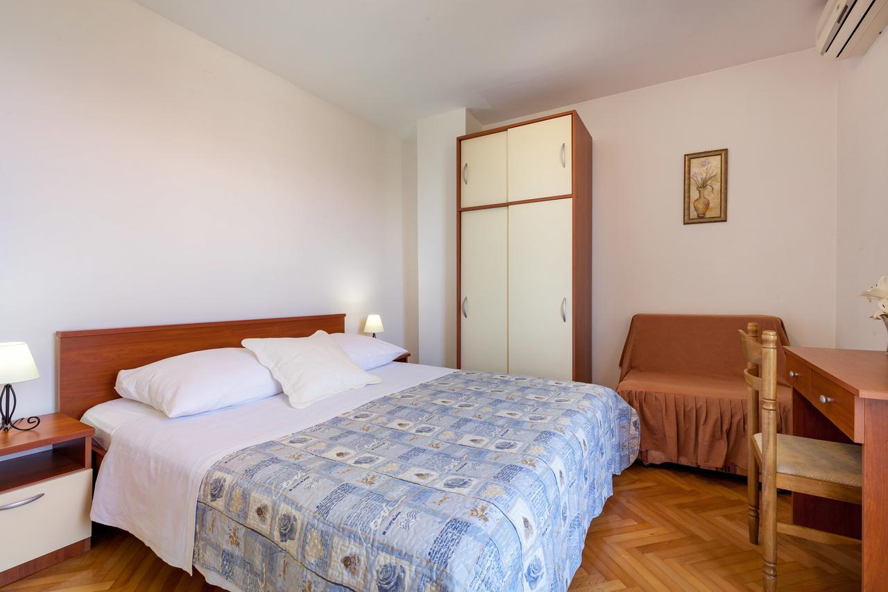 פודסטראנה Rooms Marinac מראה חיצוני תמונה