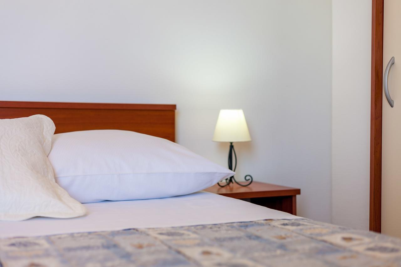פודסטראנה Rooms Marinac מראה חיצוני תמונה
